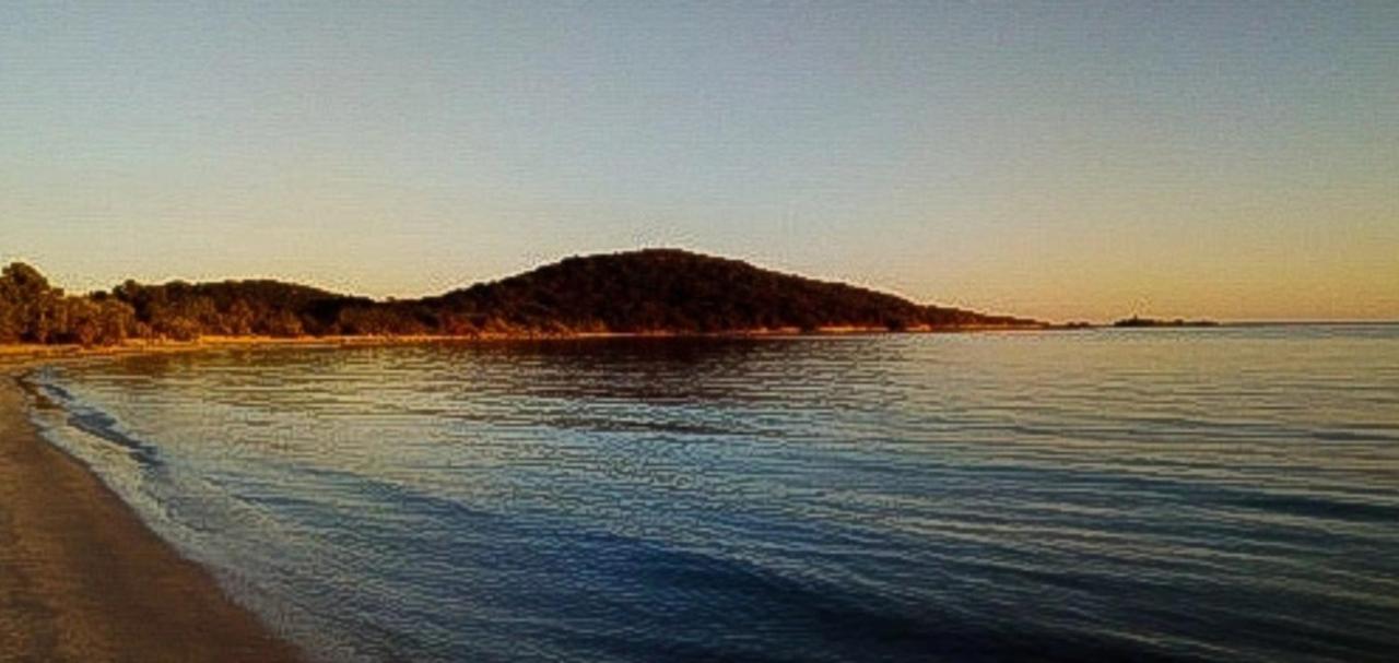 Les Lodges Eva Lea Lecci Luaran gambar