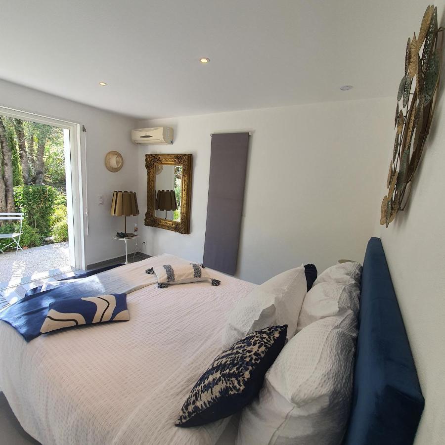 Les Lodges Eva Lea Lecci Luaran gambar