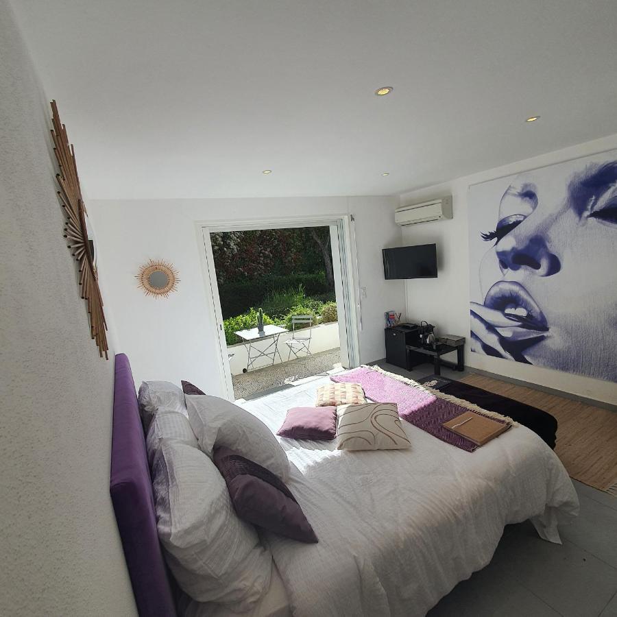 Les Lodges Eva Lea Lecci Luaran gambar
